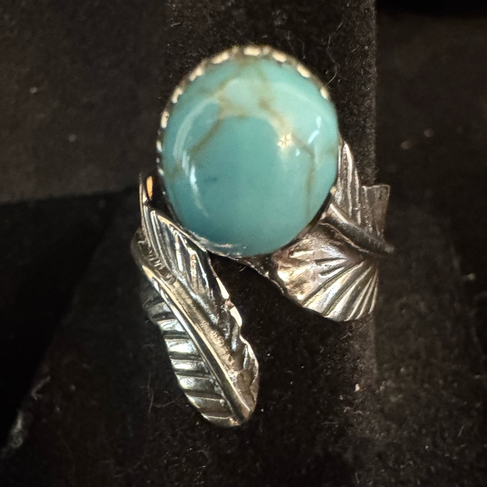 Sterling Silver and genuine Kingman Turquoise Feather Ring Set‎ - Picture 2 of 7